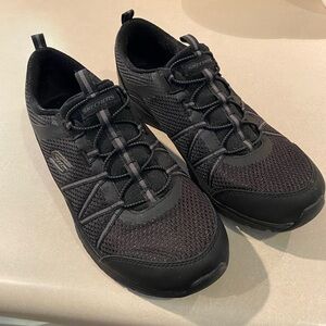 Skechers Black Mesh Sneakers Size 10